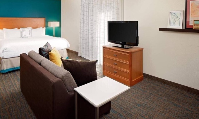 Altamonte Springs Apartment | King Studio Near Cranes Roost Park ORL