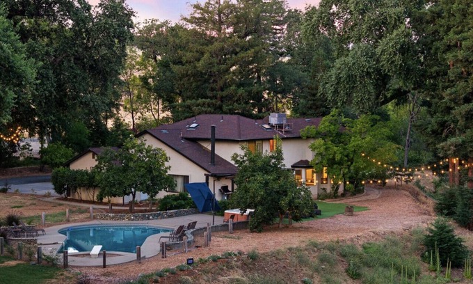 Chico Apartment | King Suite Honey Run Escape in Nature