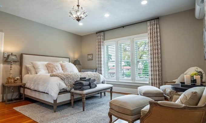 Canon City Apartment | King Suite in the heart of the Royal Gorge Region