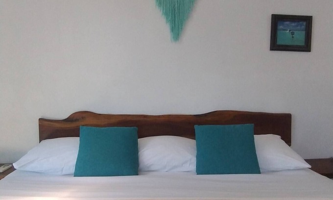 Bacalar Bed & Breakfast | King with Terrace with futon + Breakfast - Bacalar