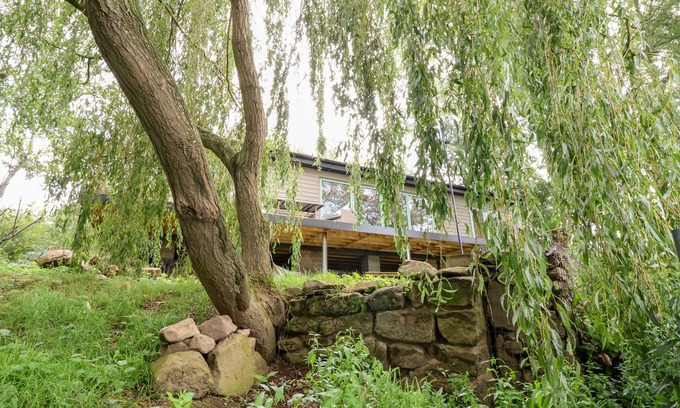 Farndon Cottage | Kingfisher Chalet