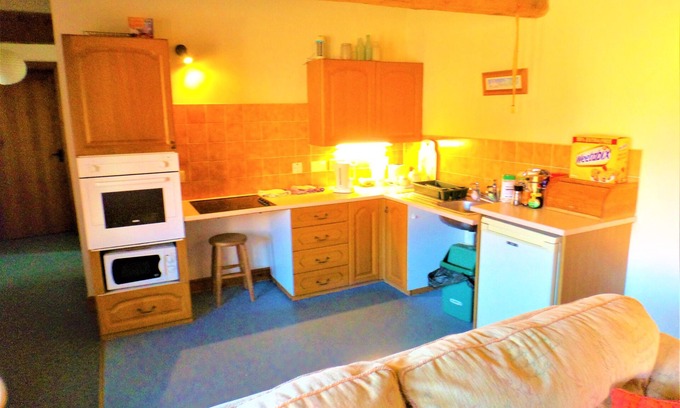 Scawton House | Kingfisher Cottage. Accessible two bedroom bungalow on a family farm