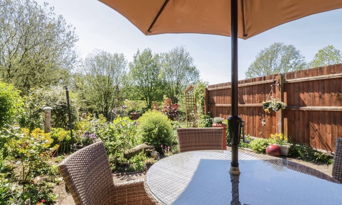 Wattisfield Cottage | Kingfisher
