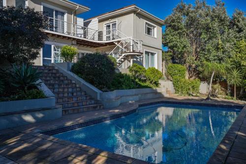 Humewood House | Kings Beach Guest House