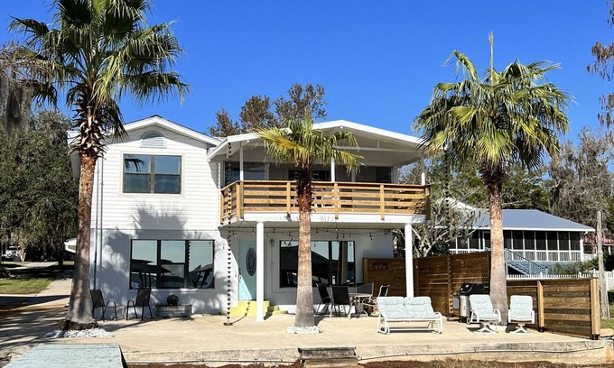 Starke House | KINGSLEY LAKE! MOST BEAUTIFUL LAKE in Florida! Dock 115💦