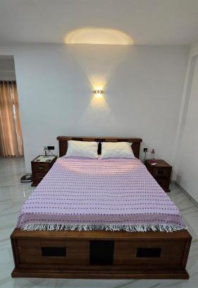 Gankewala Bed & Breakfast | Kingston Estate