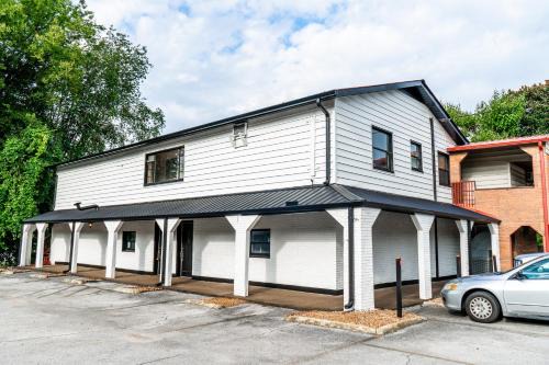 Kingston Apartment | Kingston Station - 1