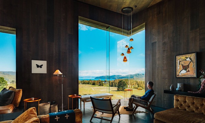 Kinloch Cabin | Kinloch Manor & Villas