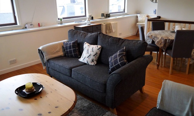 Kippford Cottage | Kippford Stables - a house that sleeps 4 guests in 2 bedrooms