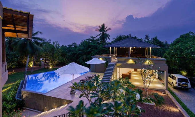Kamburugamuwa Hotel | Kiss Blossom
