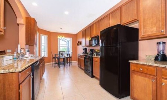 Crystal Cove House | Kissimmee heaven Disney Retreat with Pool (1075)