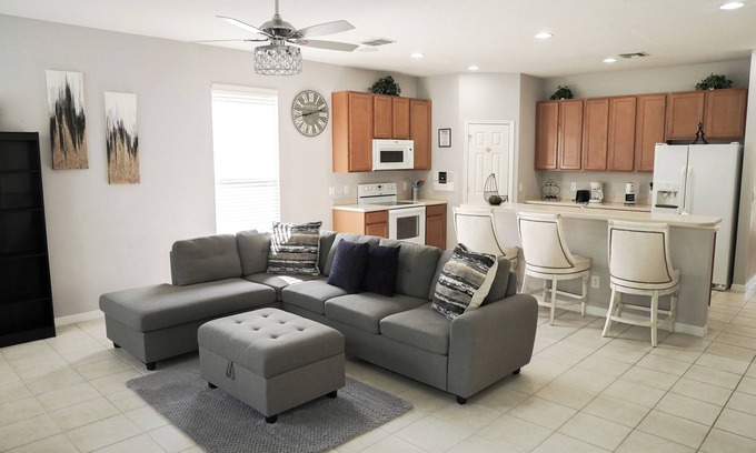 San Benito House | Kissimmee House heat Pool & Spa Near Epic Universal, Huge Resort Amenities
