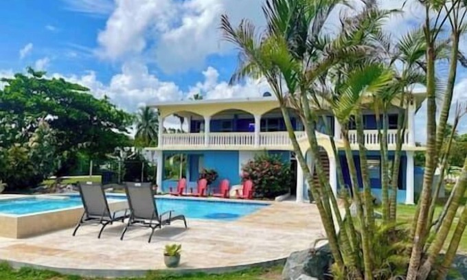 Zarzal Villa | Kite Beachfront Luxury Villa/8 BDR/Huge Pool/Jacuzzi/kiteboarding/sleeps 18+