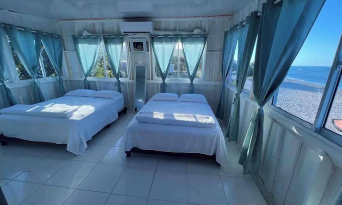 Buen Hombre Apartment | Kiters Must See! Lovely loft, Beach Front perfect!