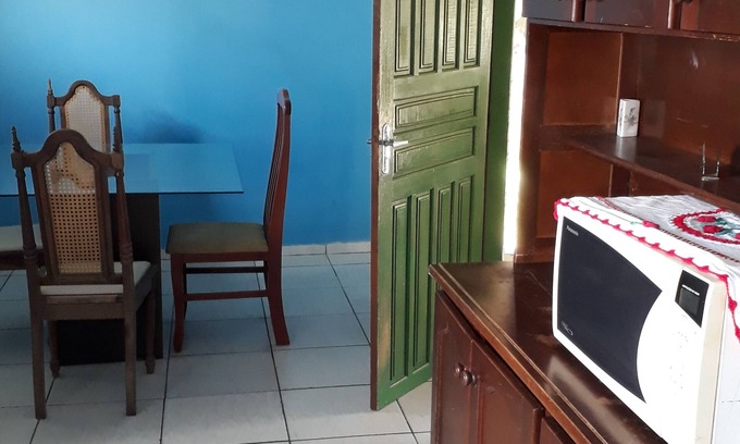 Penha House | Kitnet prox beaches Penha