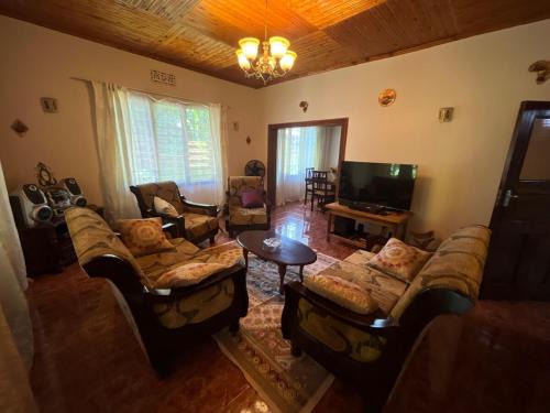 Moshi Apartment | Kitonga Escape