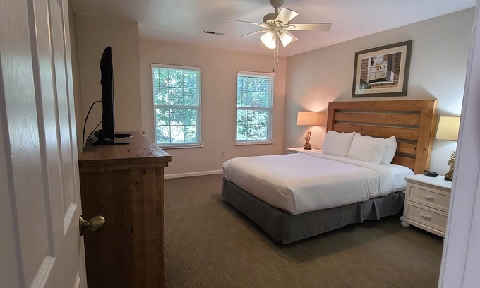 Kitty Hawk Condo | Kitty Hawk Condo only available week 33 of 2024
