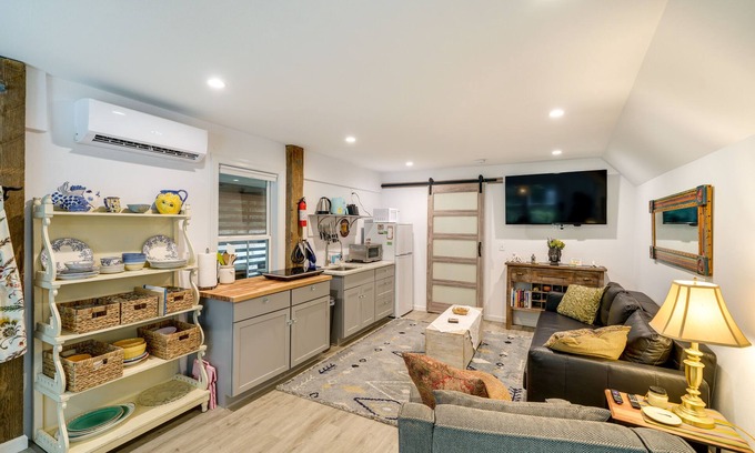 Southern Shores Apartment | Kitty Hawk Vacation Rental w/Pool & Hot Tub