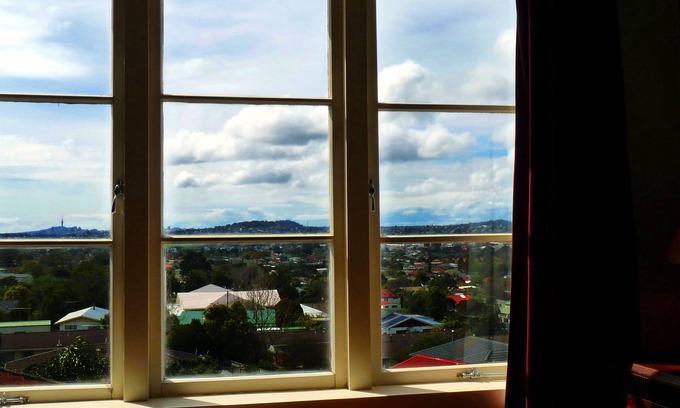 Glen Eden Bed & Breakfast | Kiwi Heritage Homestay
