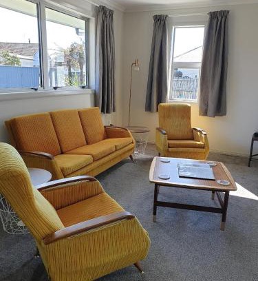 Reefton House | Kiwiana Gem