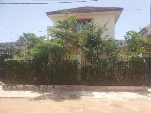 Kololi House | KJ Rooms