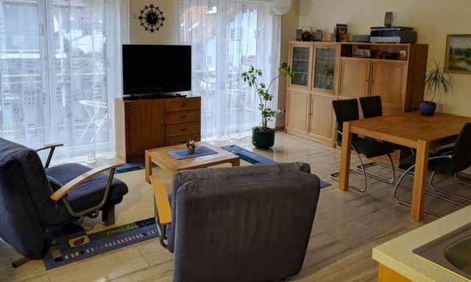 Kaiserslautern Apartment | KL14: Hypoallergenic apartment in Kaiserslautern!