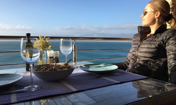 De Kelders Bed & Breakfast | Kleinzee Oceanfront Guesthouse