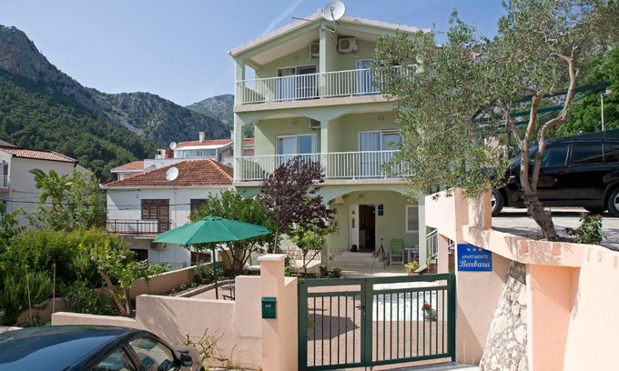 Klek Apartment | Klek Apartments Barbara