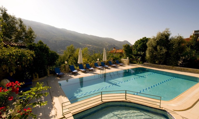 Islamlar Villa | Kleo Cottages 6