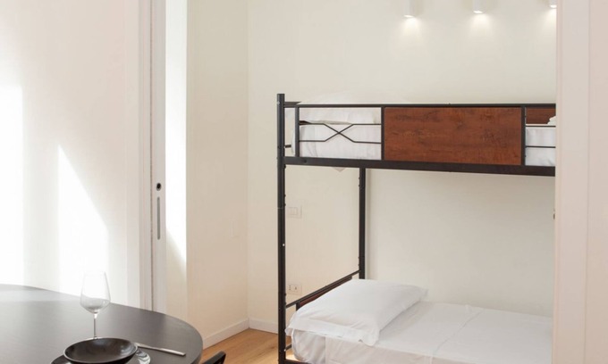Gioia Apartment | Klimt Central station - Two Room Apartment
