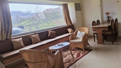 Fern Hill House | KMT Ooty Villa