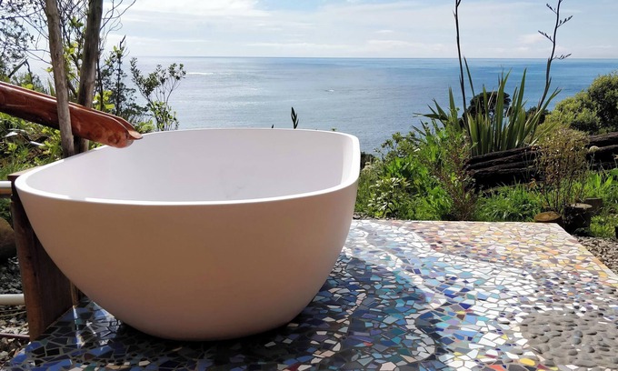 Tutukaka Villa | Knights in Residence - Ocean Front Retreat