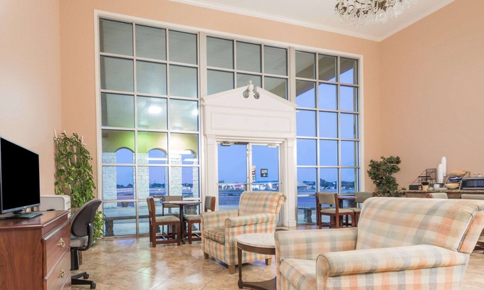 Greenville Hotel | Knights Inn Greenville, TX