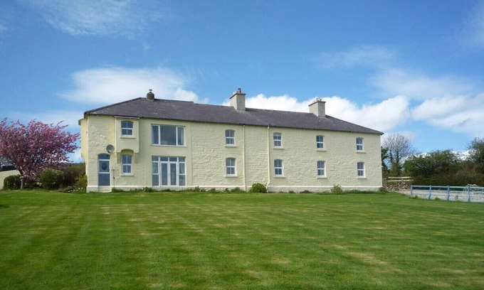 Donegal House | Knockalla Holiday Cottages