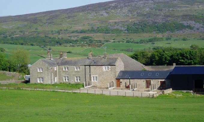 Lancaster House | Knotts Farm Holiday Cottages