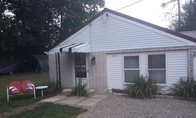 Edinboro Cottage | Knotty Pine, cozy and eclectic cottage