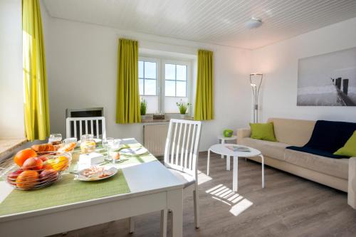 Albertsdorf Apartment | Knusthof Lafrenz - Küstenblick