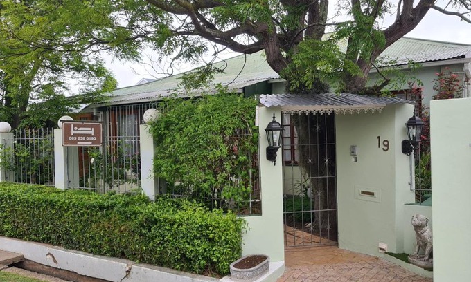 Knysna Central House | Knysna Self Catering Accommodation