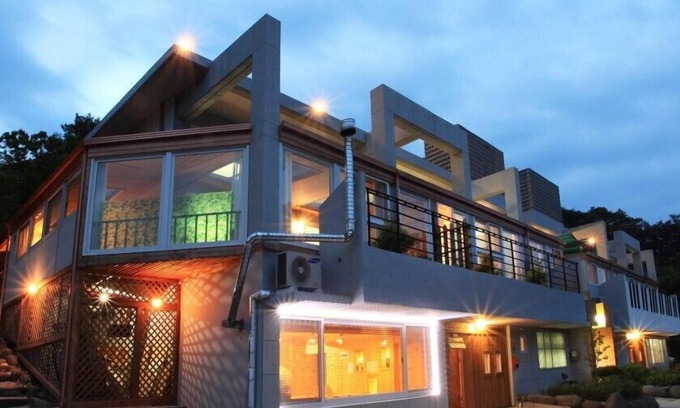 Yangpyeong House | Koala Kids Pool Villa