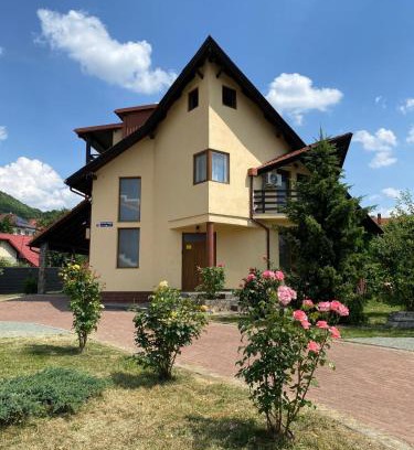 Baia Mare House | Koko home