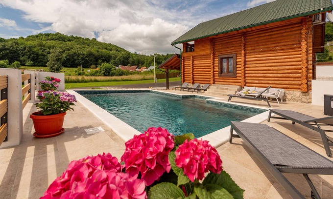 Gospic House | Kolibe Lika - The Valley