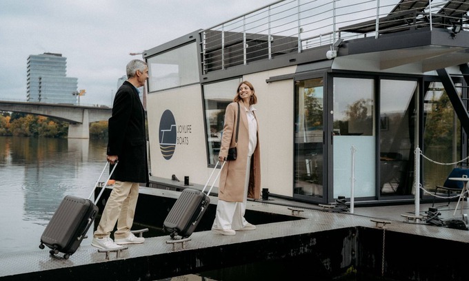 Mettlach Boat Rental | Komforturlaub im Hybrid-Hausboot auf der Saar