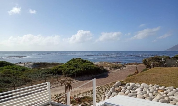 Kommetjie Villa | Kommetjie Ocean Sanctuary, Uninterupted extensive sea and mountain views