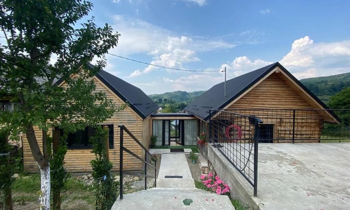 Poienile Izei Ski Chalet | Konny Houses