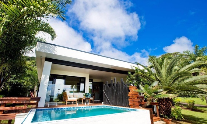 Arorangi Villa | Konoha Family + Unlimited Internet