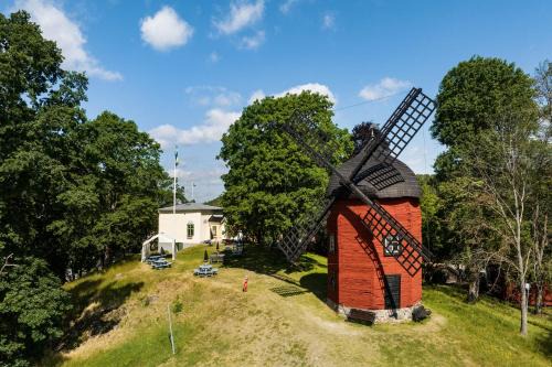 Soderkoping Resort | Korskullens Stugor