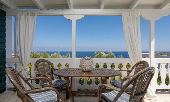 Varvara House | Kostas Cottages