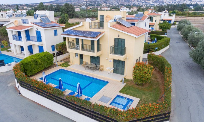 Pegeia Villa | Kotsias Corallia Villas