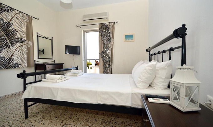 Scala House | Koukounari 2 Rooms