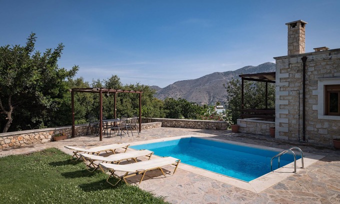 Mylopotamos Villa | Koules Estate-Anemone, with Pool & BBQ, an Agricultural barn for Nature lovers